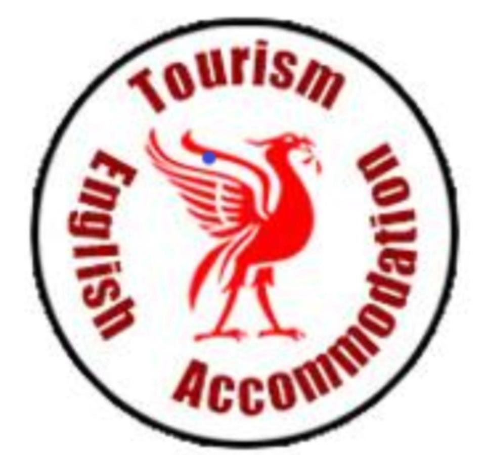 Tea In Liverpool - Private - Quiet - Ground Floor - En-Suite - Walk-In-Shower Exterior foto